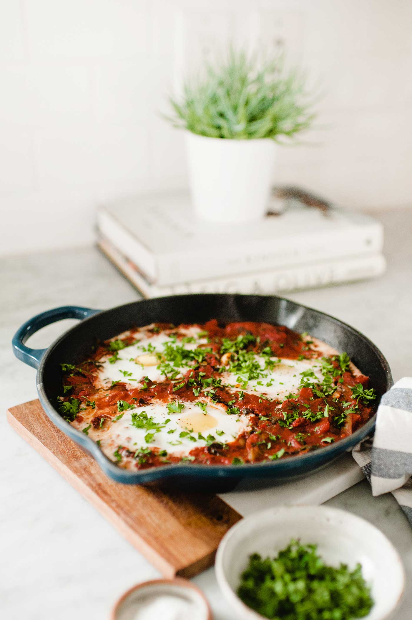 Spicy-Tomato-Shakshuka-CarinaSkrobeckiPhotography_SRHtest-22